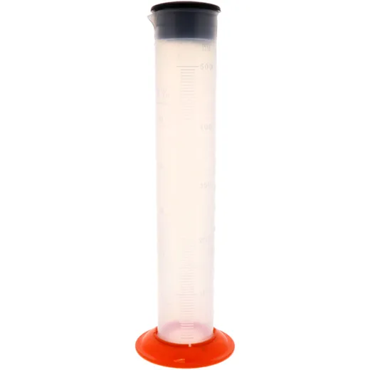 Messbecher für präzises Gabelöl
