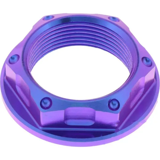 Nut steering head