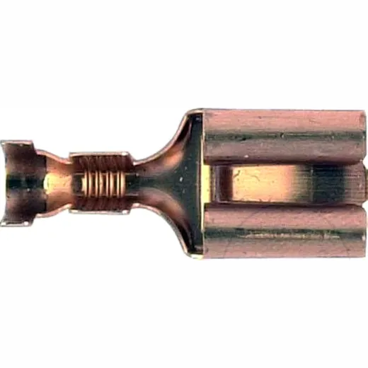 Spade connector female 9.5 ra 4-6