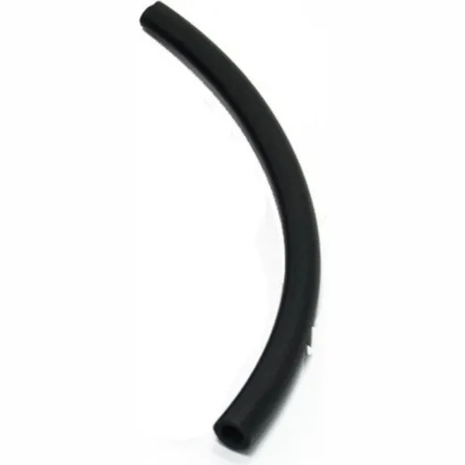 Brake reservoir pipe