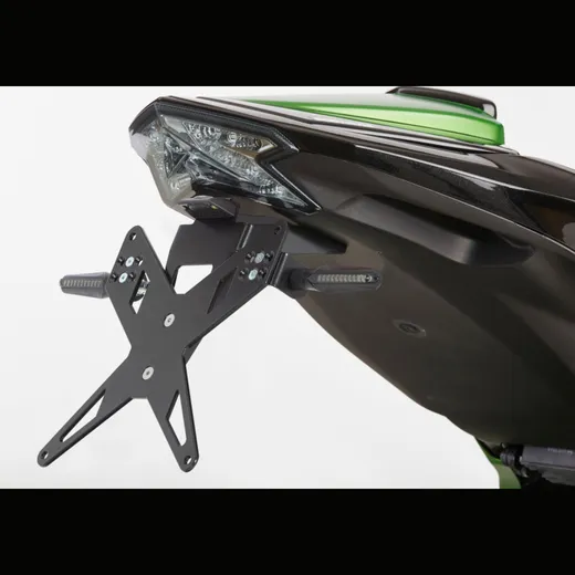 Kennzeichenhalter - schwarz Nummernschildhalter für: KAWASAKI Z800 ZR800A/B, Z800e ZR800C/D 7210018