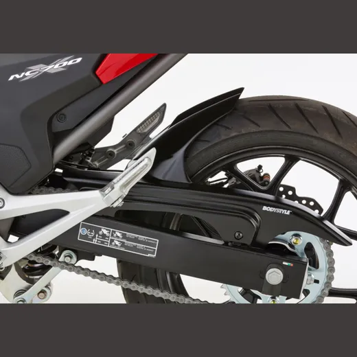 Hinterradabdeckung - schwarz-matt Kotflügel für: HONDA Integra 700 RC62, NC700S RC61