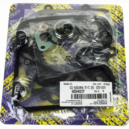 cylinder gaskets set / 682A402TP
