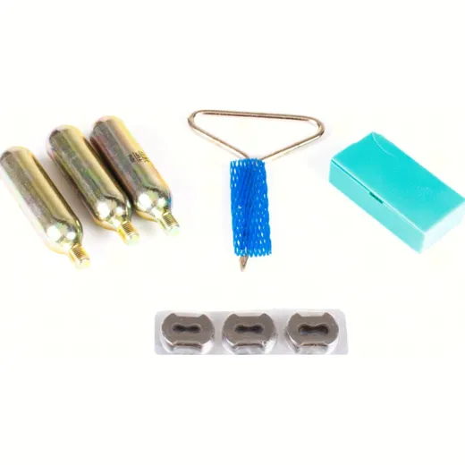 Tyre repair set for tubeless tires