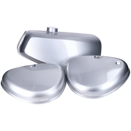 Benzintank und Seitendeckel Set silber für Simson S50, S51, S70 49098 Benzintank und Seitendeckel Set silber für Simson S50, S51, S70 49098