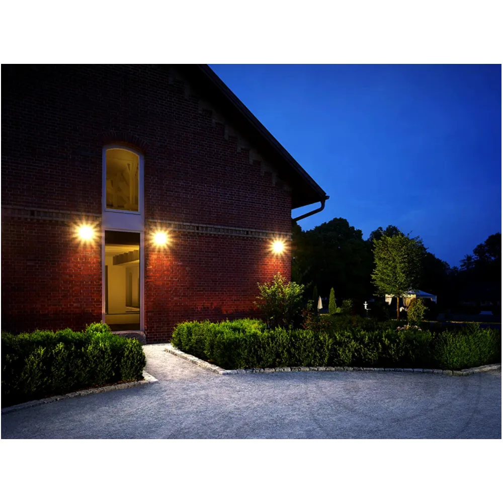 Steinel LED Spotlight with Motion Sensor_0