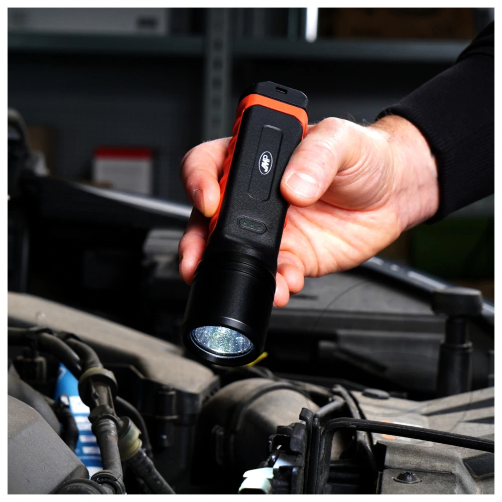 JMP Battery Hand Torch with Wireless Charging Technology 1000LM
