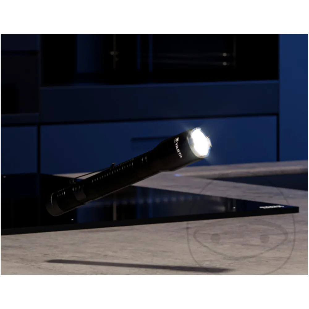 VARTA F20 Pro LED Aluminium Torch with 2 AA Batteries_1