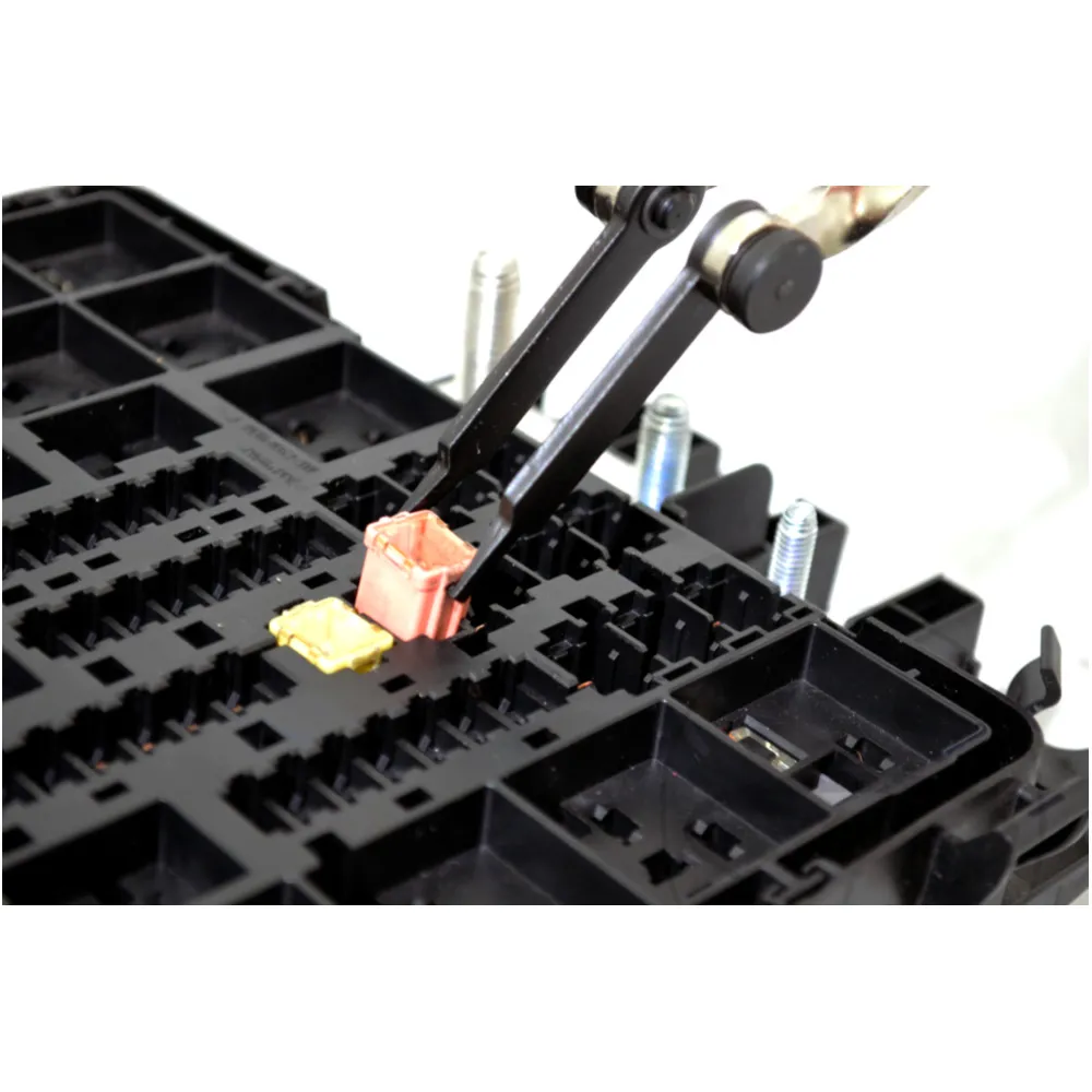 Fuse Clamp Tool with Adjustable Head_1