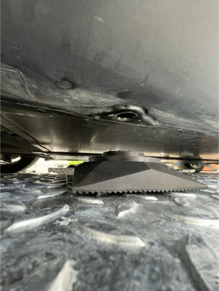 EV-RUBBER PYRAMID ADAPTER 42MM FLAT für Elektrofahrzeuge_1