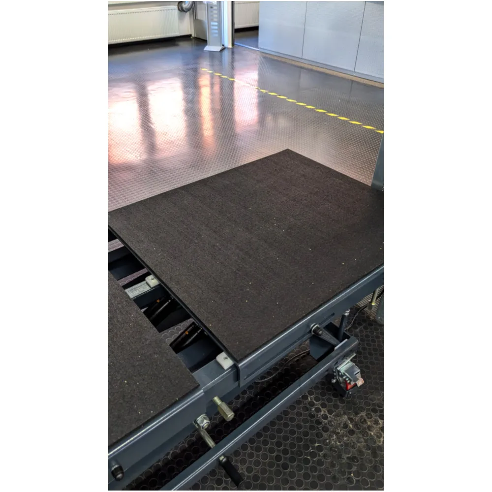 Gummi Granulate Mat 2 for Scissor Lift Table JMP_0