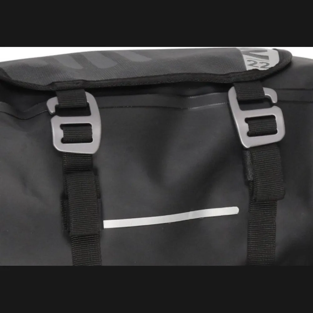 Tank rucksack black 13l shad_1