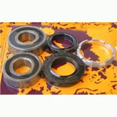 PIVOT WORKS Rear Wheel Bearings And Seals Kit for CR125R