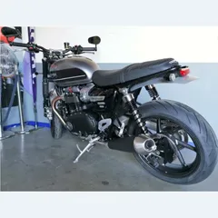ACCESS DESIGN Kennzeichenhalter seitlich schwarz für: Triumph Bonneville 1200 für BONNEVILLE1200BOBBER, BONNEVILLE1200T120, SPEEDTWIN1200