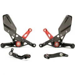 GILLES TOOLING MUE2 Einstellbare Fußrastenanlage Schwarz/Rot für: MV Agusta F3 675/800 für F3800