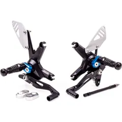 GILLES TOOLING RCT10GT Einstellbare Fusrastenanlage Schwarz für Suzuki SV650