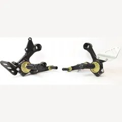 GILLES TOOLING RCT10GT Einstellbare Fußrastenanlage Schwarz/Gold für: Yamaha für MT-09, XSR900