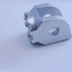 Adjustable joint adaptor
