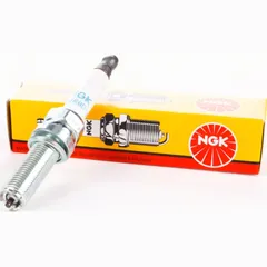 spark plug LMAR8D-J