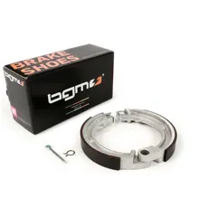Bremsbacken vorne BGM PRO 125x17mm 1 Aufnahme für Vespa Smallframe V50, V90, SS50, 90, PV125, ET3, Wideframe 50195